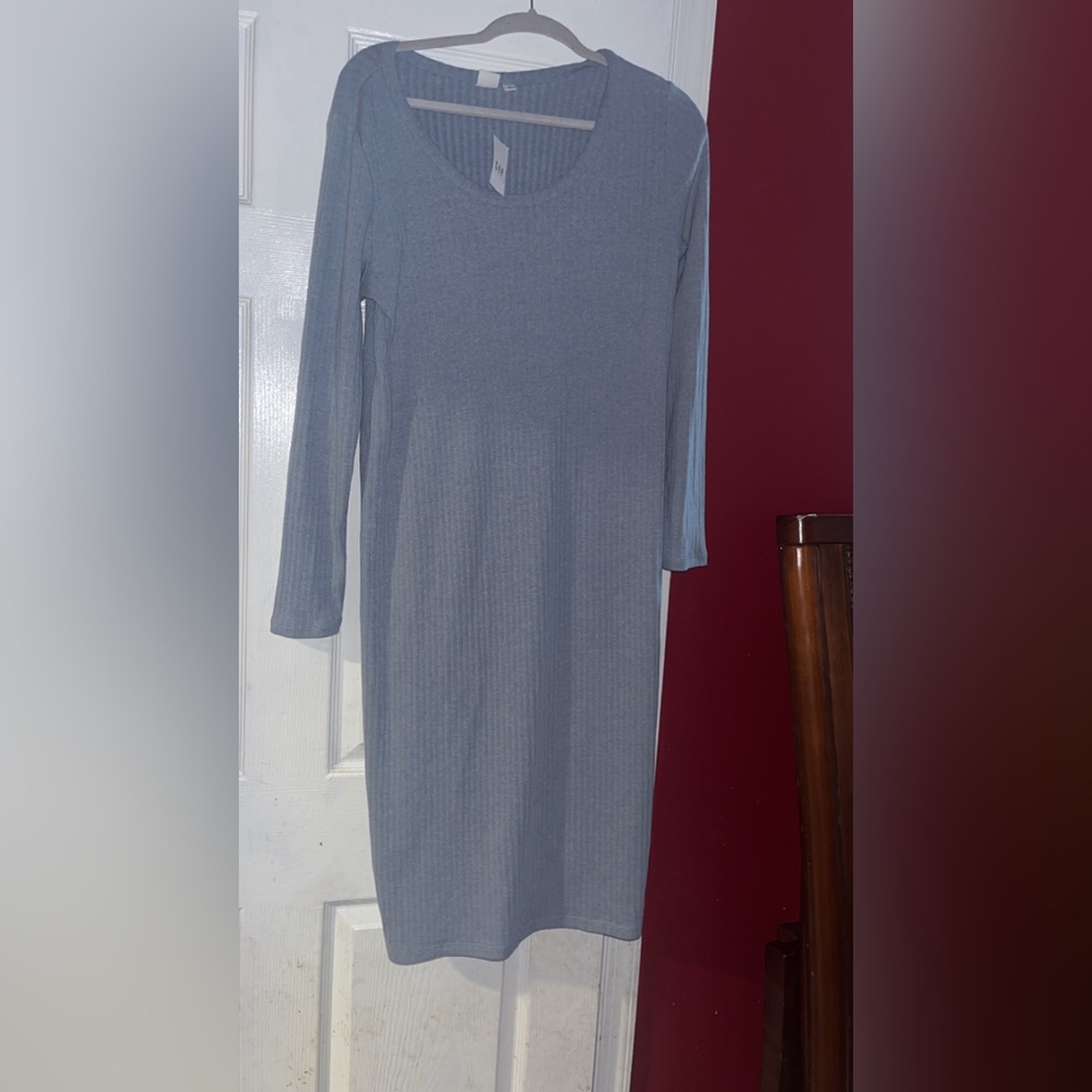 GAP Classic Gray Long Sleeve Dress